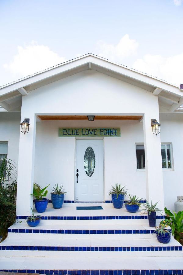 Blue Love Point 3Br Home Gregory Town Extérieur photo